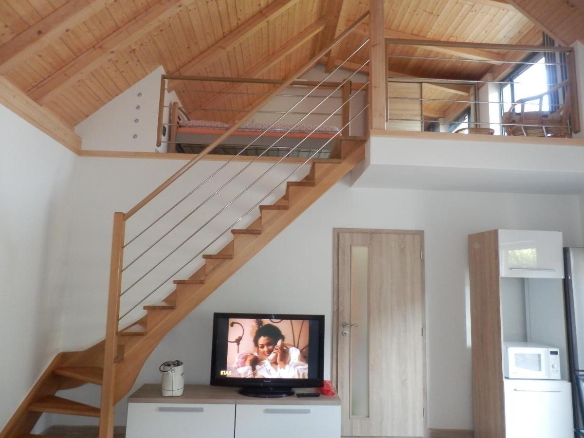 Apartmán Jana Kunovice Bagian luar foto